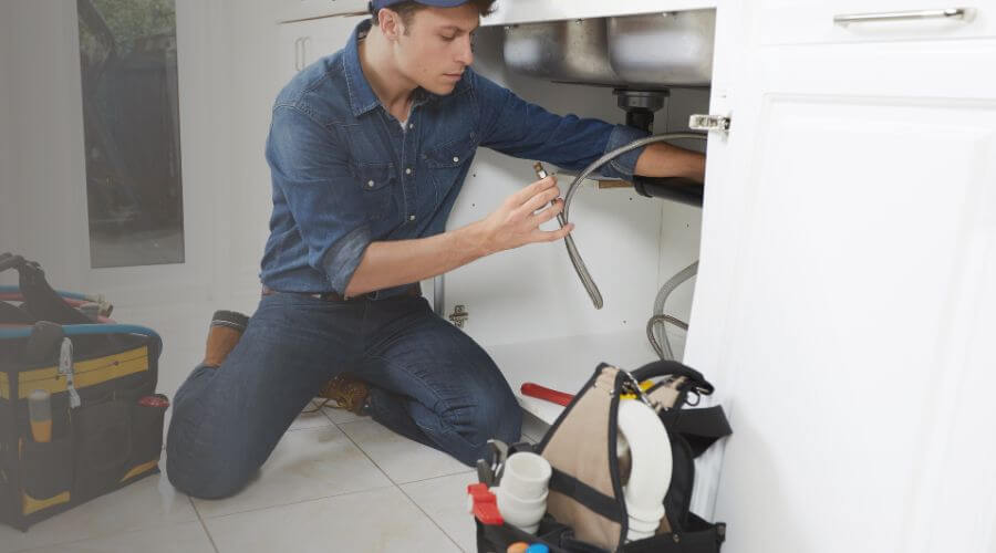 Professional sink repair in Tama, IA